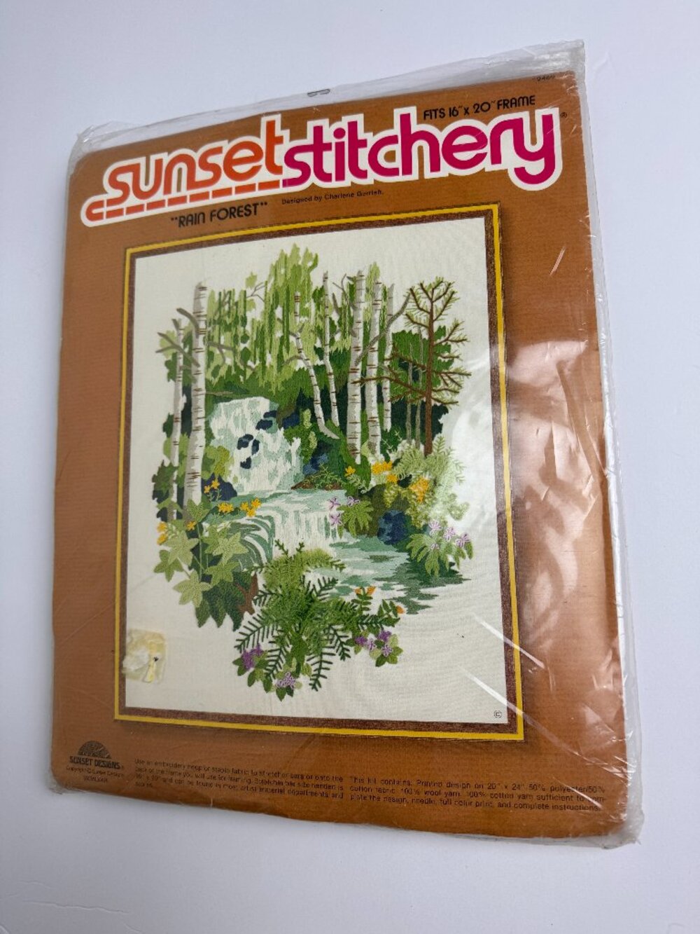 Vintage Sunset Stitchery Rain Forest #2409 Crewel Embroidery Kit 16x20